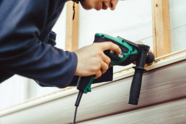 Affordable siding repair and maintenance services in Contra Costa Centre, CA